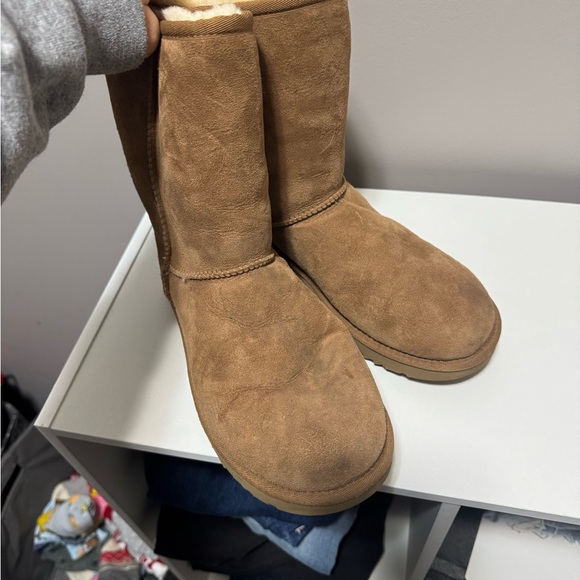 Women’s Classic Short UGG boots - size 8 - Picture 8 of 8